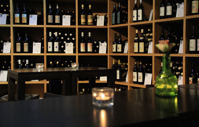 magasin-LEVENS-min_wine_vinorama_wine_bottle_cellar_red_wine_wines_storage_wine_rack-1077047